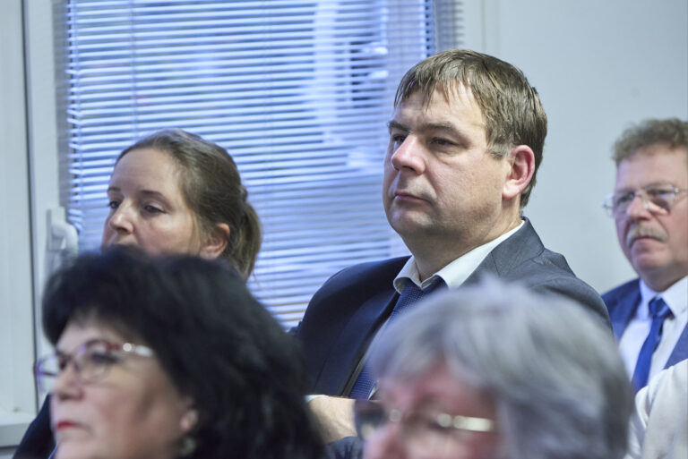 All rights reserved by Gabor Goor